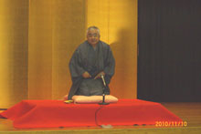 落語「悔やみ」 健康亭生きがい(小西茂行)さん